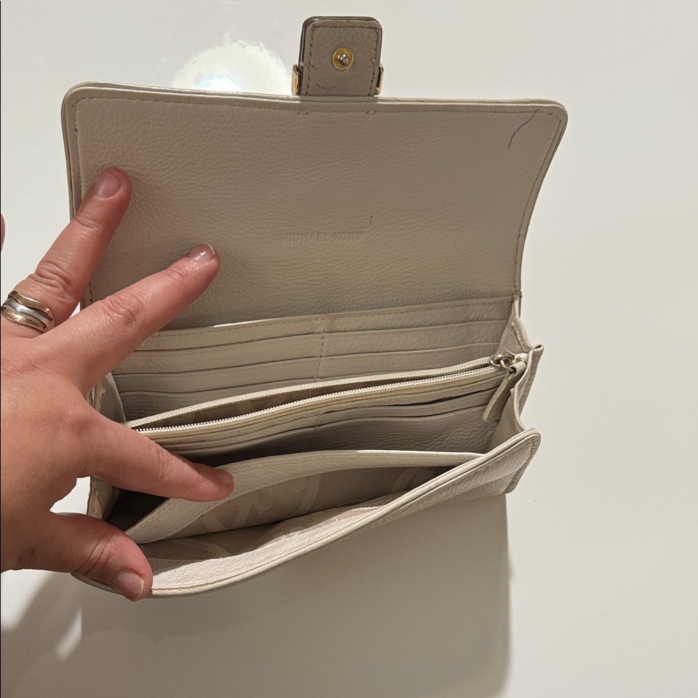 Michael Kors Beige Leather Wallet with Buckle - Picture 13 of 16